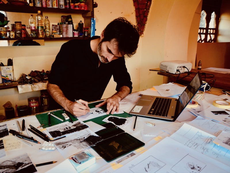 Mathieu Dufois spielt mit Erinnerungen und setzt sie in seine Arbeit um © Susanna Petrin